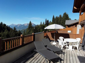 Appartement avec piscine chauffée, terrasse, parkings et 2 chambres - FR-1-733-126
